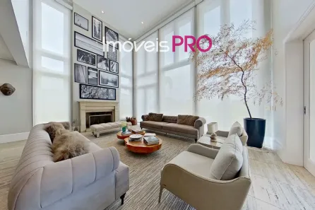 Casa de Condomínio com 4 Quartos à venda, 1360m² no Jardim Everest, São Paulo