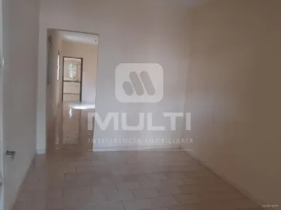 Casa com 4 Quartos à venda, 207m² no Jardim Brasília, Uberlândia
