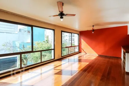 Apartamento com 3 Quartos à venda, 154m² no Mont Serrat, Porto Alegre