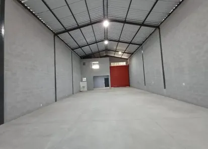 Galpão/Depósito/Armazém com 1 Quarto para alugar, 255m² no Fazenda Castro, Ribeirão das Neves