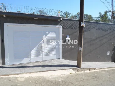 Casa com 3 Quartos à venda, 213m² no Vila Massuchetto, Americana