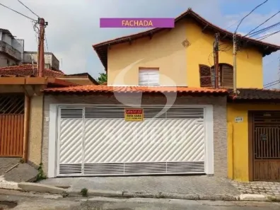 Sobrado com 2 Quartos à venda, 200m² no Cidade Domitila, São Paulo