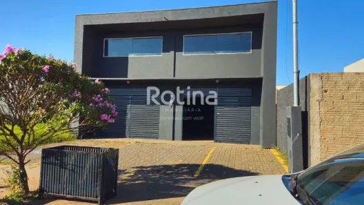 Ponto Comercial para alugar, 200m² no Shopping Park, Uberlândia