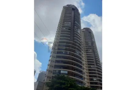 Apartamento com 3 Quartos para alugar, 127m² no Umarizal, Belém