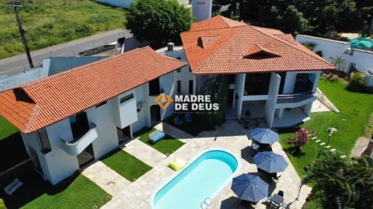 Casa com 5 Quartos à venda, 560m² no Jardim Gonzaga, Juazeiro do Norte