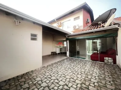 Casa de Condomínio com 3 Quartos para alugar, 140m² no Canjica, Cuiabá
