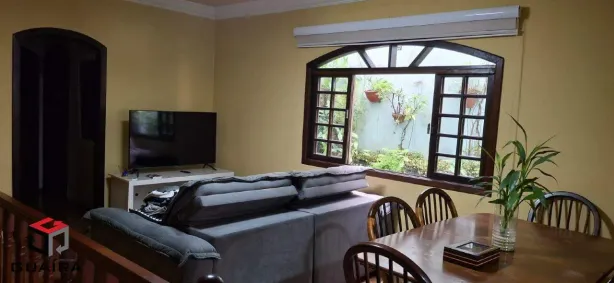 Sobrado com 3 Quartos à venda, 217m² no Vila Camilópolis, Santo André