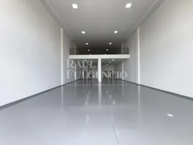 Ponto Comercial para alugar, 411m² no Jardim Jóquei Club, Londrina