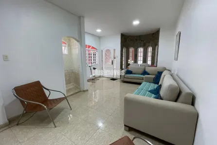 Sobrado com 3 Quartos à venda, 180m² no Jardim das Vertentes, São Paulo