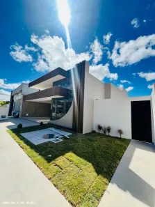 Casa com 3 Quartos para alugar, 200m² no , Guanambi