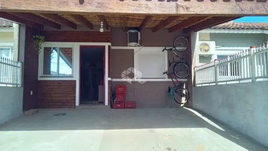 Casa com 2 Quartos à venda, 49m² no Restinga, Porto Alegre