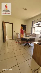 Casa com 3 Quartos à venda, 180m² no Segismundo Pereira, Uberlândia