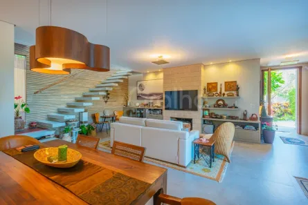 Casa com 3 Quartos à venda, 268m² no Campeche, Florianópolis