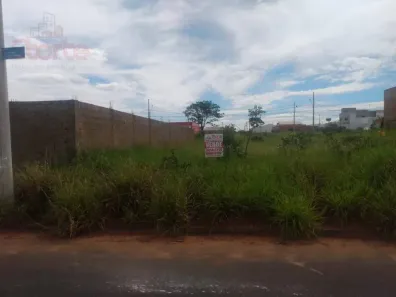 Lote/Terreno à venda, 250m² no Loteamento Monte Hebron, Uberlândia
