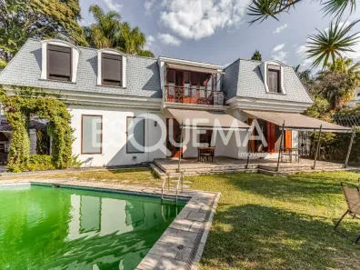 Casa com 4 Quartos à venda, 419m² no Jardim Everest, São Paulo