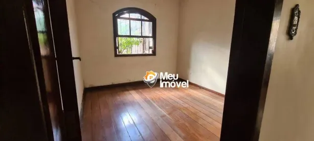 Casa com 3 Quartos à venda, 220m² no Vila Romana, São Paulo