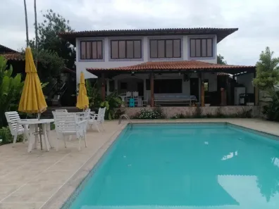 Casa com 9 Quartos à venda, 450m² no Pontinha, Araruama