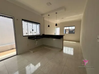 Casa com 2 Quartos à venda, 60m² no Jardim Juana, Leme