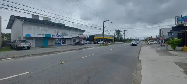 Ponto Comercial para alugar, 80m² no Guanabara, Joinville