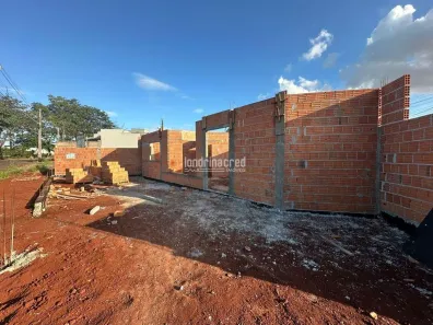 Casa com 2 Quartos à venda, 60m² no Jardim Montecatini, Londrina