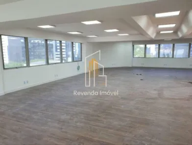Sala Comercial à venda, 205m² no Cidade Monções, São Paulo