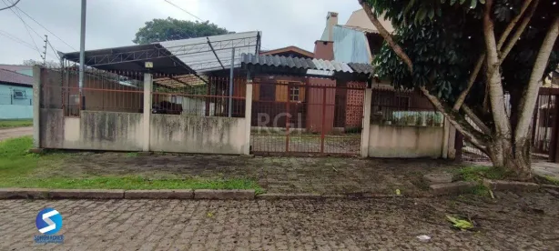 Casa com 2 Quartos à venda, 120m² no Guarujá, Porto Alegre