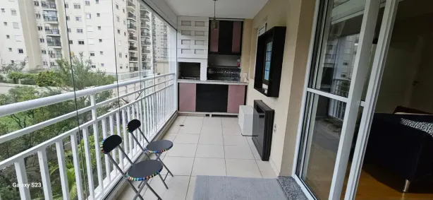 Apartamento com 3 Quartos para alugar, 105m² no Jardim Tupanci, Barueri