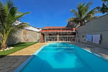 Casa com 3 Quartos à venda, 167m² no Estância Balneária Maria Helena Novaes, Peruíbe