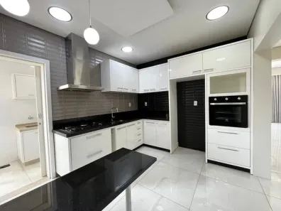 Apartamento com 3 Quartos para alugar, 118m² no Centro, Cascavel