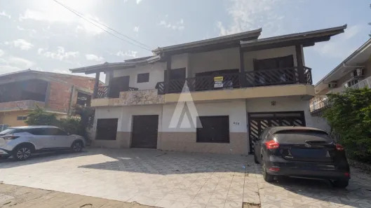 Imóvel Comercial à venda, 477m² no Guanabara, Joinville