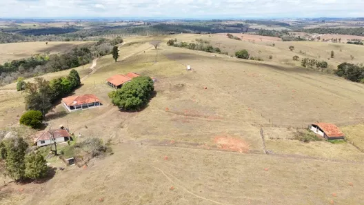 Fazenda/Sítio com 3 Quartos à venda, 120m² no Área Rural de Sorocaba, Sorocaba