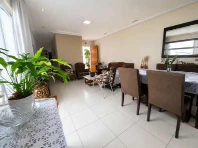 Casa com 3 Quartos para alugar, 158m² no Bel Recanto, Taubaté
