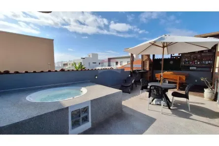Casa de Condomínio com 6 Quartos à venda, 360m² no Robalo, Aracaju