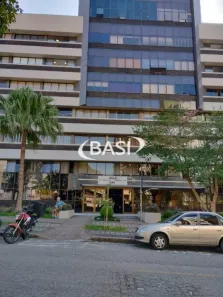 Sala Comercial à venda, 32m² no Centro, Curitiba