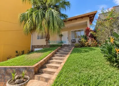 Casa com 3 Quartos à venda, 150m² no Vila Cachoeirinha, Cachoeirinha