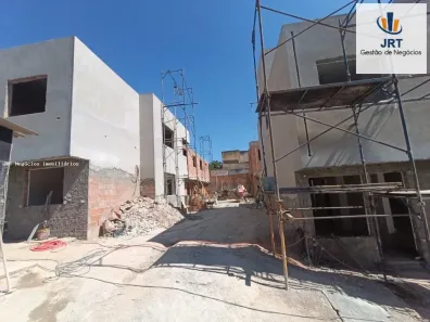 Casa de Condomínio com 2 Quartos à venda, 70m² no Icaivera, Contagem