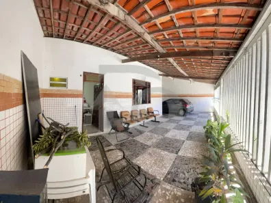 Casa com 5 Quartos à venda, 200m² no Luzia, Aracaju