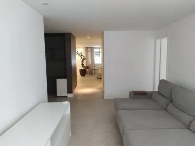 Apartamento com 4 Quartos para alugar, 240m² no Cerqueira César, São Paulo