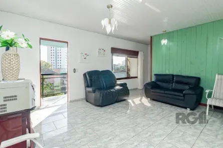 Casa com 2 Quartos à venda, 230m² no Jardim Itu, Porto Alegre