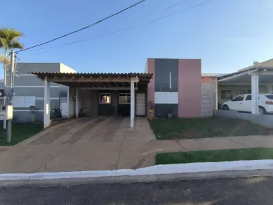 Casa com 3 Quartos à venda, 80m² no Morada da Serra, Cuiabá