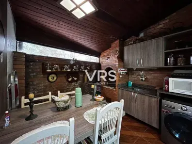 Casa de Condomínio com 3 Quartos à venda, 64m² no Pimenteiras, Teresópolis