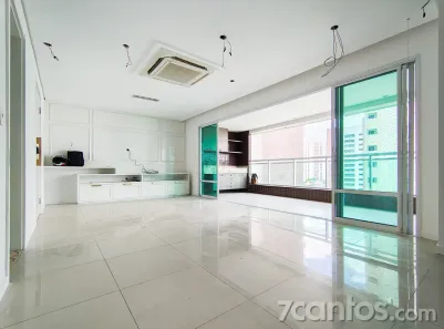 Apartamento com 4 Quartos para alugar, 136m² no Guararapes, Fortaleza