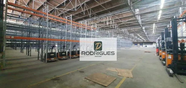 Galpão/Depósito/Armazém para alugar, 15000m² no Jardim Alzira Franco, Santo André
