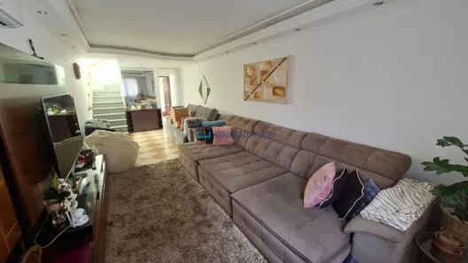 Sobrado com 3 Quartos para alugar, 263m² no Vila Firmiano Pinto, São Paulo