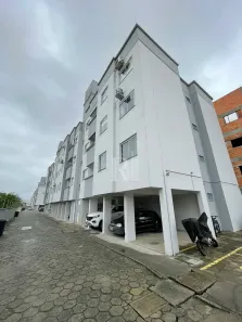 Apartamento com 2 Quartos para alugar, 56m² no XV de Novembro, Tijucas