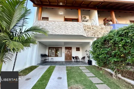 Casa com 4 Quartos à venda, 184m² no Espírito Santo, Porto Alegre