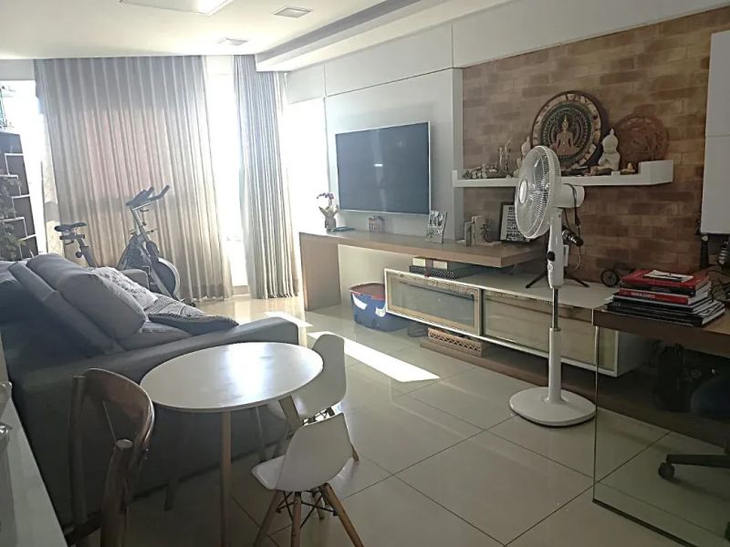 Apartamento com 3 quartos — Serra, Belo Horizonte