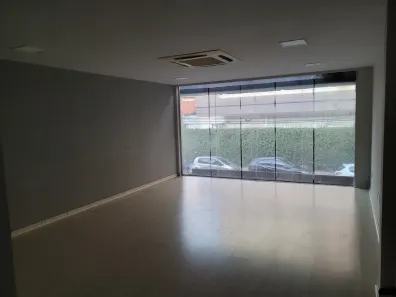 Sala Comercial para alugar, 30m² no Praia da Costa, Vila Velha