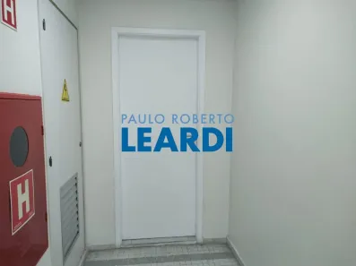 Sala Comercial para alugar, 120m² no República, São Paulo