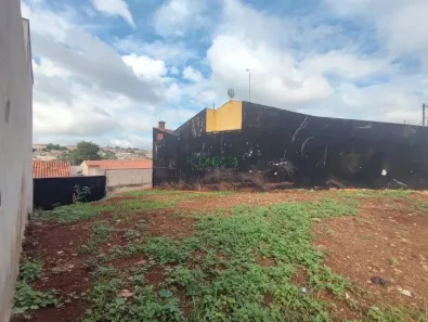 Lote/Terreno à venda, 200m² no Jardim Neman Sahyun, Londrina